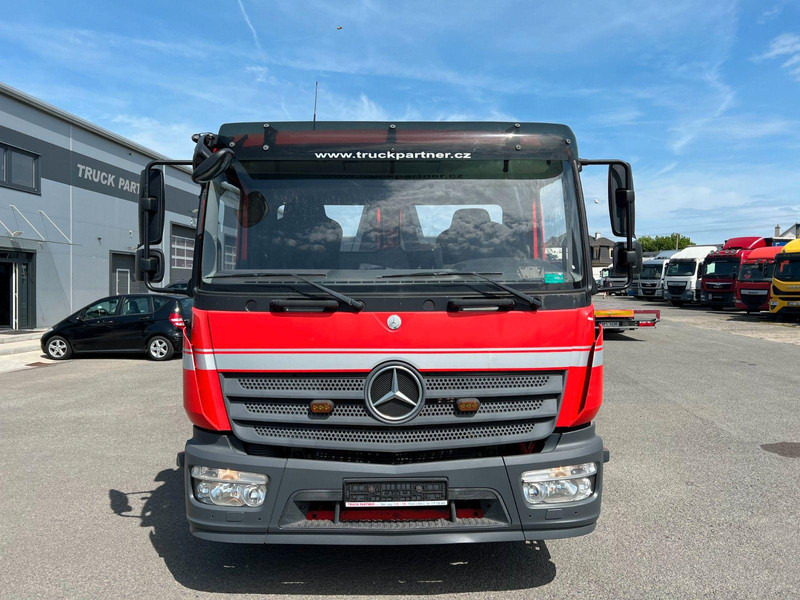 Mercedes-Benz ATEGO 1524, ABROLLKIPPER HIAB 1570MM - Camião de caixa aberta/ Plataforma, Camião grua: foto 4 Mercedes-Benz ATEGO 1524, ABROLLKIPPER HIAB 1570MM - Camião de caixa aberta/ Plataforma, Camião grua: foto 4