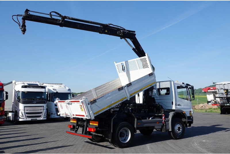 Mercedes-Benz ATEGO 16.24 / 4X4 / WYWROTKA + HDS HIAB 111 BS-2 / PILOT / ROT - Camião basculante: foto 4 Mercedes-Benz ATEGO 16.24 / 4X4 / WYWROTKA + HDS HIAB 111 BS-2 / PILOT / ROT - Camião basculante: foto 4