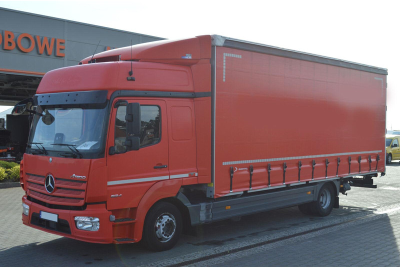Mercedes-Benz ATEGO 824 EURO 6 1.HAND CURTAINE TILT - Camião de lona: foto 1 Mercedes-Benz ATEGO 824 EURO 6 1.HAND CURTAINE TILT - Camião de lona: foto 1