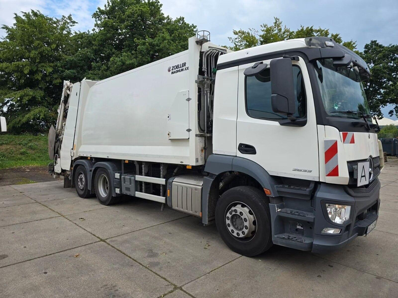 Mercedes-Benz Actros 2533 - Garbage truck - Caminhão de lixo: foto 2 Mercedes-Benz Actros 2533 - Garbage truck - Caminhão de lixo: foto 2