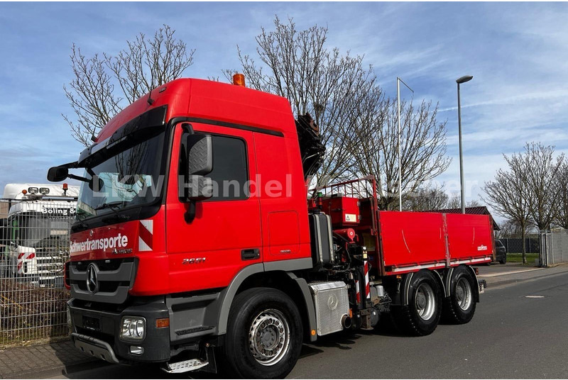 Mercedes-Benz Actros 2651 6x4 Flatbed + Crane Atlas 190.2 - Camião de caixa aberta/ Plataforma, Camião grua: foto 3 Mercedes-Benz Actros 2651 6x4 Flatbed + Crane Atlas 190.2 - Camião de caixa aberta/ Plataforma, Camião grua: foto 3