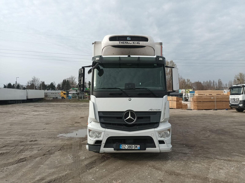 Mercedes-Benz Antos 1830 - TK T-1200R + ATP 8.7meter - Camião frigorífico: foto 3 Mercedes-Benz Antos 1830 - TK T-1200R + ATP 8.7meter - Camião frigorífico: foto 3