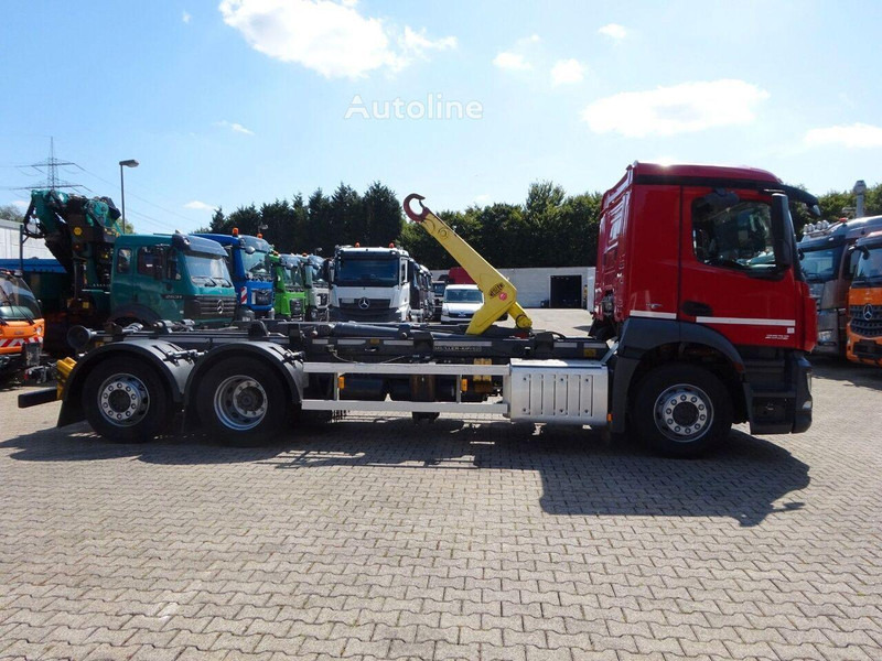 Mercedes-Benz Antos 2532 - Hook lift truck - Camião polibenne: foto 5 Mercedes-Benz Antos 2532 - Hook lift truck - Camião polibenne: foto 5