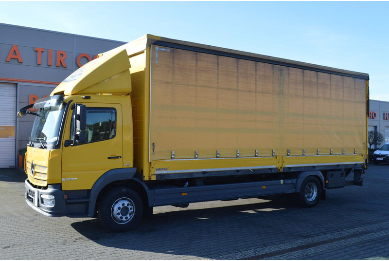 Mercedes-Benz Atego 1530 E6 PRITSCHE PLANE+LBW 1500 kg 1.HAND - Camião de lona: foto 2 Mercedes-Benz Atego 1530 E6 PRITSCHE PLANE+LBW 1500 kg 1.HAND - Camião de lona: foto 2