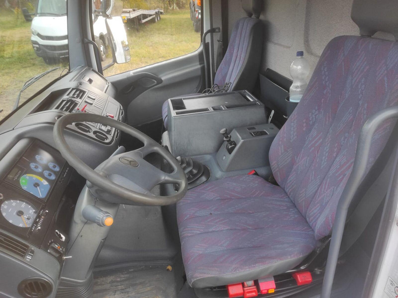 Leasing de Mercedes-Benz Atego 815 with Winch - Oil and filte changed Mercedes-Benz Atego 815 with Winch - Oil and filte changed: foto 14 Leasing de Mercedes-Benz Atego 815 with Winch - Oil and filte changed Mercedes-Benz Atego 815 with Winch - Oil and filte changed: foto 14