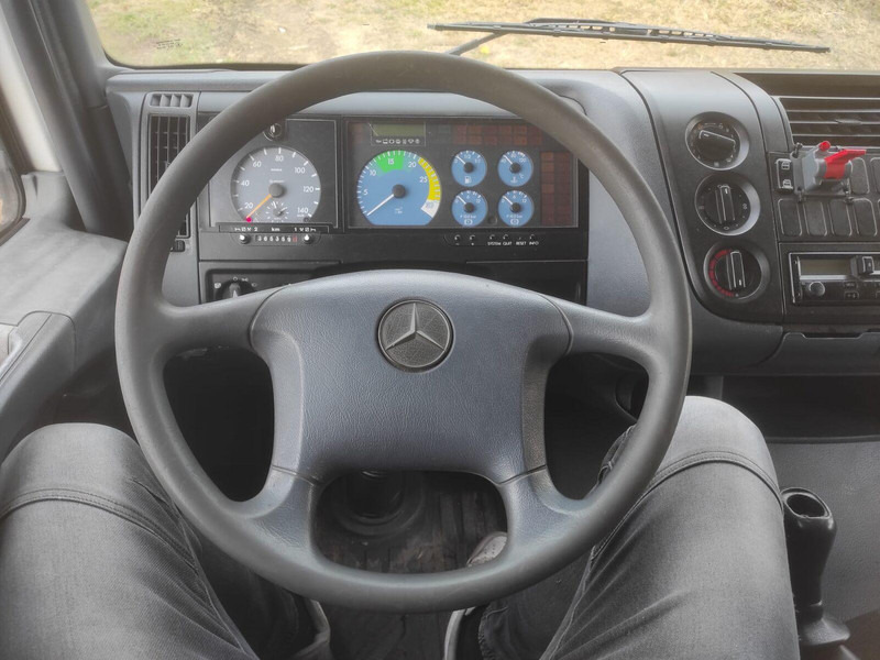 Leasing de Mercedes-Benz Atego 815 with Winch - Oil and filte changed Mercedes-Benz Atego 815 with Winch - Oil and filte changed: foto 12 Leasing de Mercedes-Benz Atego 815 with Winch - Oil and filte changed Mercedes-Benz Atego 815 with Winch - Oil and filte changed: foto 12