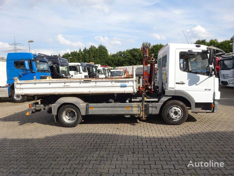 Mercedes-Benz Atego 818 - 3 way tipper+crane - Camião basculante, Camião grua: foto 4 Mercedes-Benz Atego 818 - 3 way tipper+crane - Camião basculante, Camião grua: foto 4