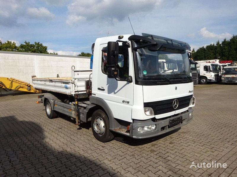 Mercedes-Benz Atego 818 - 3 way tipper+crane - Camião basculante, Camião grua: foto 5 Mercedes-Benz Atego 818 - 3 way tipper+crane - Camião basculante, Camião grua: foto 5