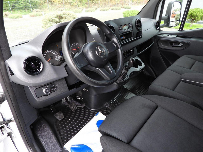 Mercedes-Benz SPRINTER 316 PLANDEKA 10 PALET BLIŹNIACZE KOŁA KLIMATYZACJA  165 - Carrinha de lona: foto 2 Mercedes-Benz SPRINTER 316 PLANDEKA 10 PALET BLIŹNIACZE KOŁA KLIMATYZACJA  165 - Carrinha de lona: foto 2