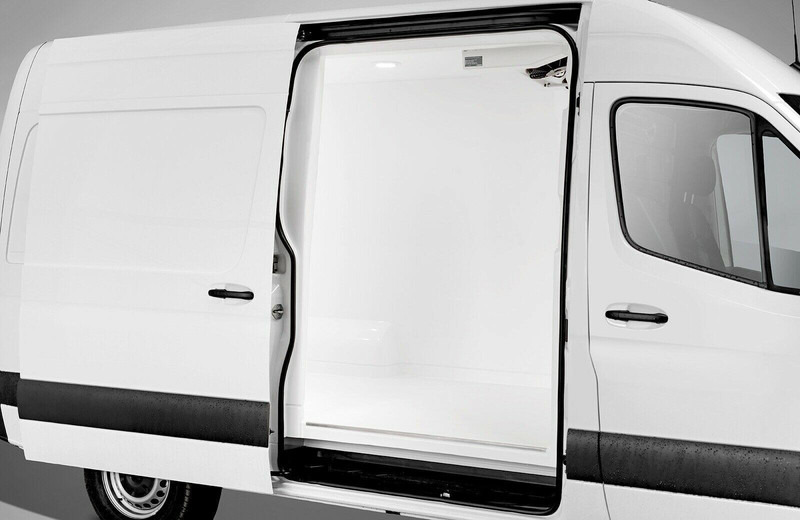 Mercedes-Benz Sprinter 315 - Carrinha frigorífica: foto 2 Mercedes-Benz Sprinter 315 - Carrinha frigorífica: foto 2