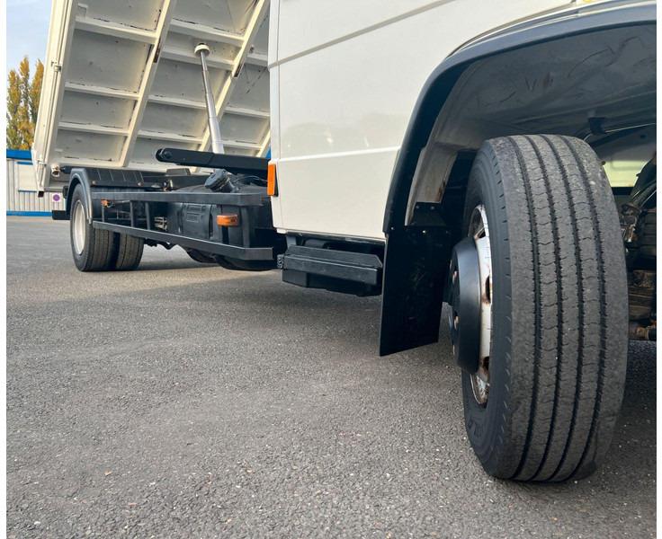 Leasing de Mercedes-Benz Vario 816 816/AHK/ Blatt-Blatt /Radstand 4250mm Mercedes-Benz Vario 816 816/AHK/ Blatt-Blatt /Radstand 4250mm: foto 16