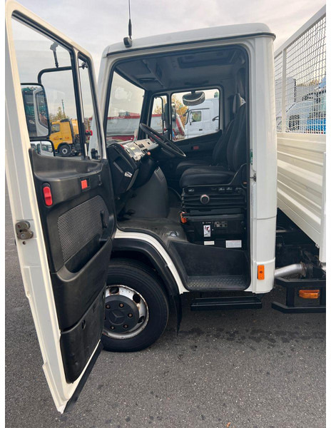Leasing de Mercedes-Benz Vario 816 816/AHK/ Blatt-Blatt /Radstand 4250mm Mercedes-Benz Vario 816 816/AHK/ Blatt-Blatt /Radstand 4250mm: foto 6