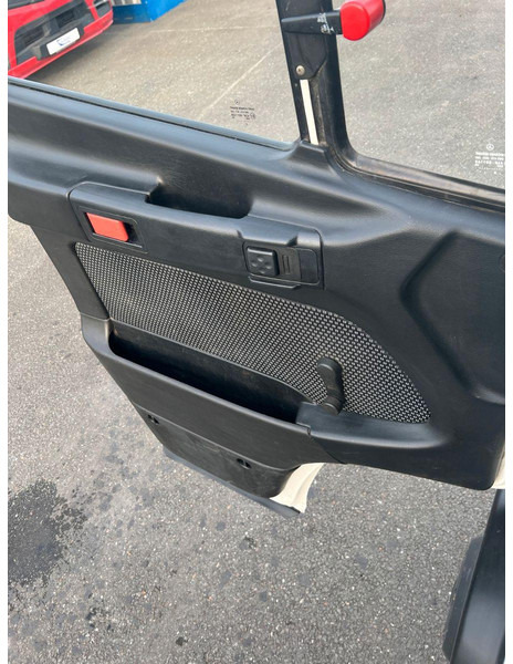 Leasing de Mercedes-Benz Vario 816 816/AHK/ Blatt-Blatt /Radstand 4250mm Mercedes-Benz Vario 816 816/AHK/ Blatt-Blatt /Radstand 4250mm: foto 7