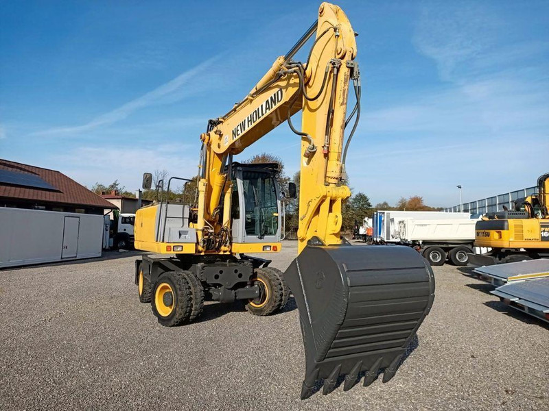 New Holland WE 190 - Escavadeira de rodas: foto 5 New Holland WE 190 - Escavadeira de rodas: foto 5