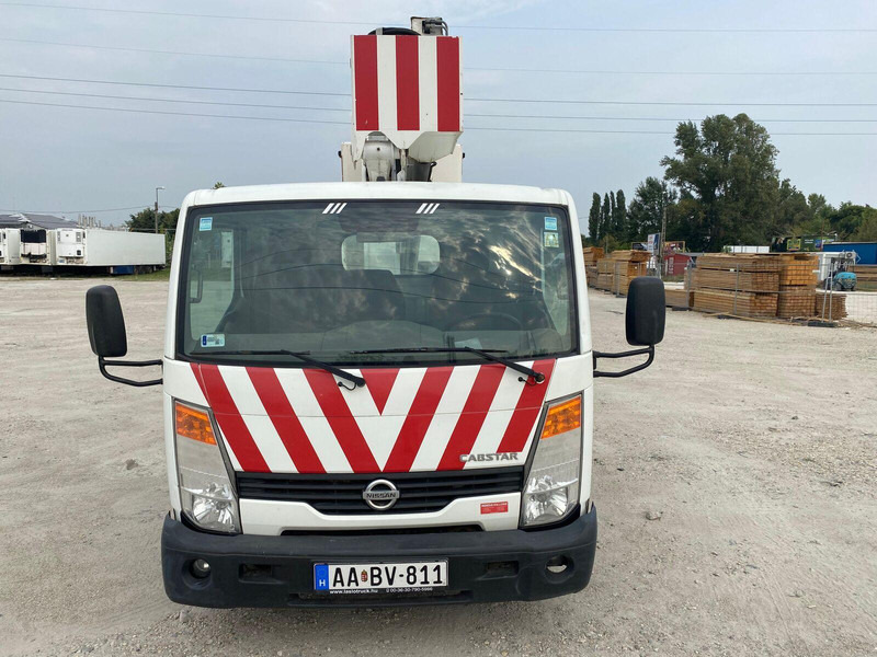 Nissan Cabstar 35.14 - ISOLI Lifting Basket - 14m - Caminhão com plataforma aérea: foto 3 Nissan Cabstar 35.14 - ISOLI Lifting Basket - 14m - Caminhão com plataforma aérea: foto 3