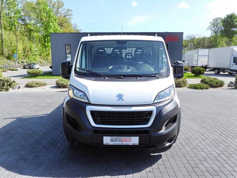 Peugeot BOXER WYWROTKA PODWÓJNA KABINA DOKA 7 MIEJSC TEMPOMAT KLIMATYZA - Camião basculante: foto 5 Peugeot BOXER WYWROTKA PODWÓJNA KABINA DOKA 7 MIEJSC TEMPOMAT KLIMATYZA - Camião basculante: foto 5