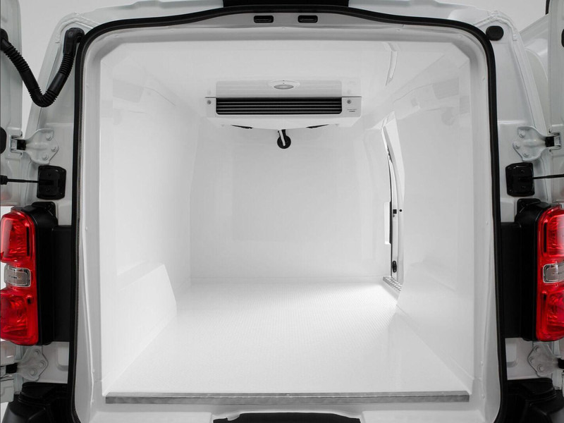 Peugeot Expert BlueHDI 100 L2 Hűtős furgon Frigo 3500 - Carrinha frigorífica: foto 4 Peugeot Expert BlueHDI 100 L2 Hűtős furgon Frigo 3500 - Carrinha frigorífica: foto 4