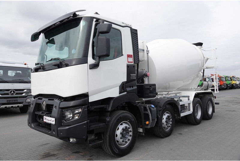Renault C 380 / 8X4 / BETONOMIESZARKA / GRUSZKA / LIEBHERR 9 M3 / EURO 6 - Camião betoneira: foto 2 Renault C 380 / 8X4 / BETONOMIESZARKA / GRUSZKA / LIEBHERR 9 M3 / EURO 6 - Camião betoneira: foto 2