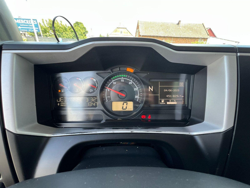 Camião frigorífico Renault D 18 250 DTI 18T REFRIGERATOR + LIFT: foto 19 Camião frigorífico Renault D 18 250 DTI 18T REFRIGERATOR + LIFT: foto 19