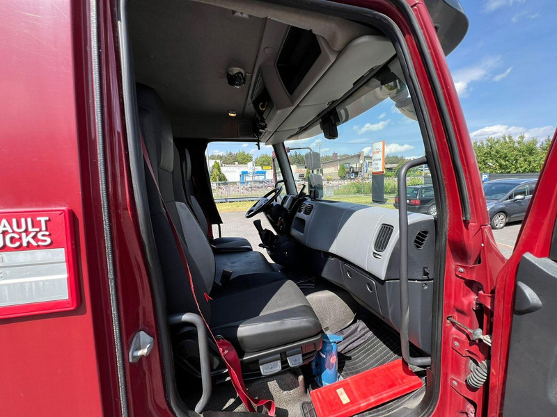 Camião frigorífico Renault D 18 250 DTI 18T REFRIGERATOR + LIFT: foto 14 Camião frigorífico Renault D 18 250 DTI 18T REFRIGERATOR + LIFT: foto 14