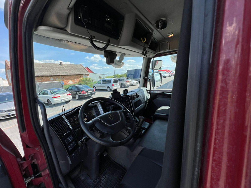 Camião frigorífico Renault D 18 250 DTI 18T REFRIGERATOR + LIFT: foto 13 Camião frigorífico Renault D 18 250 DTI 18T REFRIGERATOR + LIFT: foto 13