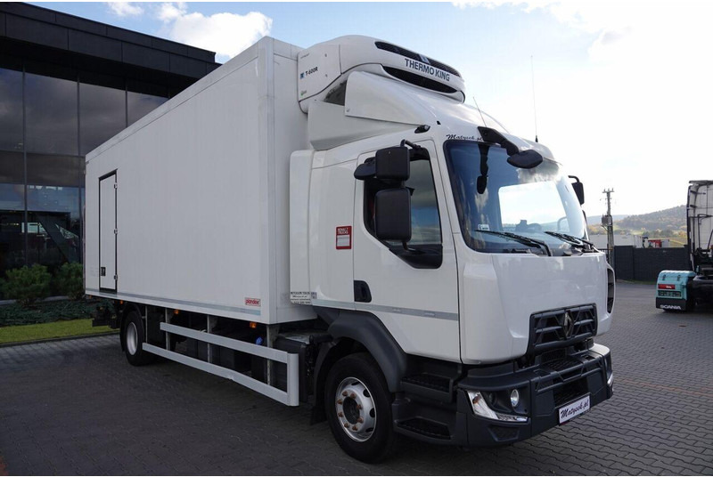 Renault D 250 / CHŁODNIA - 6,7 m / THERMO KING T 600R / + WINDA ZAŁADOWC - Camião frigorífico: foto 3 Renault D 250 / CHŁODNIA - 6,7 m / THERMO KING T 600R / + WINDA ZAŁADOWC - Camião frigorífico: foto 3
