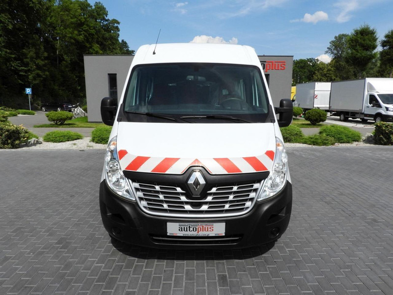 Renault MASTER FURGON BRYGADÓWKA 7 MIEJSC TEMPOMAT BLIŹNIACZE KOŁA KLIMA - Minibus, Furgão de passageiros: foto 5 Renault MASTER FURGON BRYGADÓWKA 7 MIEJSC TEMPOMAT BLIŹNIACZE KOŁA KLIMA - Minibus, Furgão de passageiros: foto 5