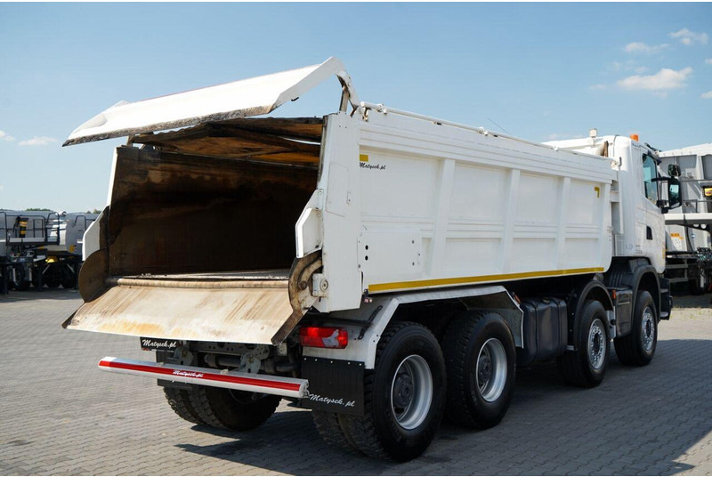 Scania G 410 / 8X4 / ZABUDOWA SAMOWYŁADOWCZA DO ASFALTU / 2X HYDROKLAPA - Acabadora: foto 4 Scania G 410 / 8X4 / ZABUDOWA SAMOWYŁADOWCZA DO ASFALTU / 2X HYDROKLAPA - Acabadora: foto 4