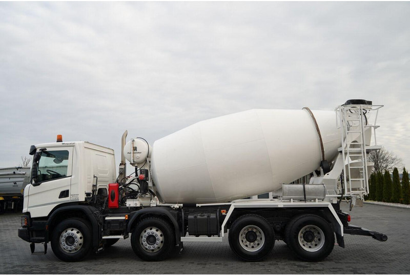 Scania P 410 / 8x4 / BETONOMIESZARKA / GRUSZKA / PUTZMEISTER / 9m3 / AU - Camião betoneira: foto 2 Scania P 410 / 8x4 / BETONOMIESZARKA / GRUSZKA / PUTZMEISTER / 9m3 / AU - Camião betoneira: foto 2