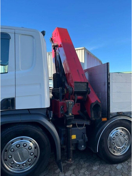 Camião de caixa aberta/ Plataforma, Camião grua Scania P450 8x2 Flatbed + Crane HMF 2620-K6: foto 10