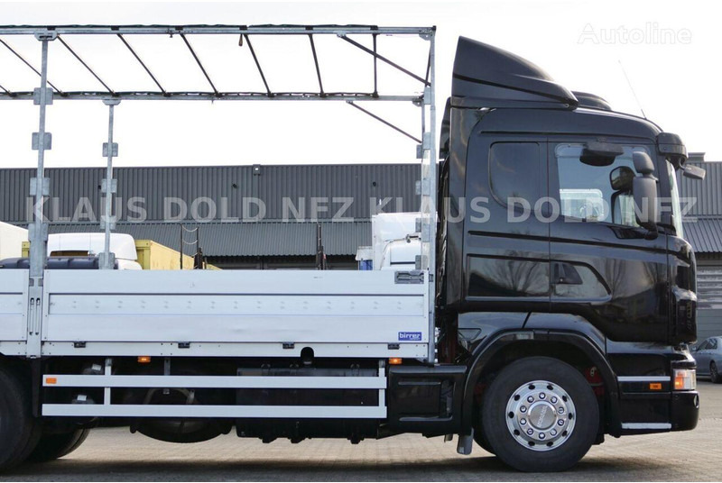 Camião de caixa aberta/ Plataforma Scania R 580 6x2 Flatbed + Tail lift: foto 14