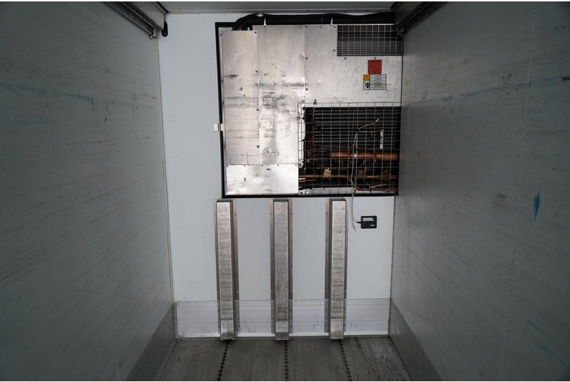 Semi-reboque frigorífico Schmitz Cargobull: foto 18 Semi-reboque frigorífico Schmitz Cargobull: foto 18