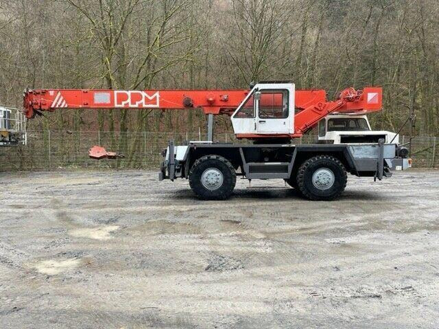 Terex PPM 230 ATT Autocrane 4x4 - Grua móvel: foto 5 Terex PPM 230 ATT Autocrane 4x4 - Grua móvel: foto 5