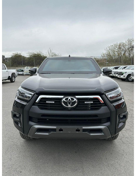 Toyota Hilux Armored SUV - SUV: foto 3 Toyota Hilux Armored SUV - SUV: foto 3