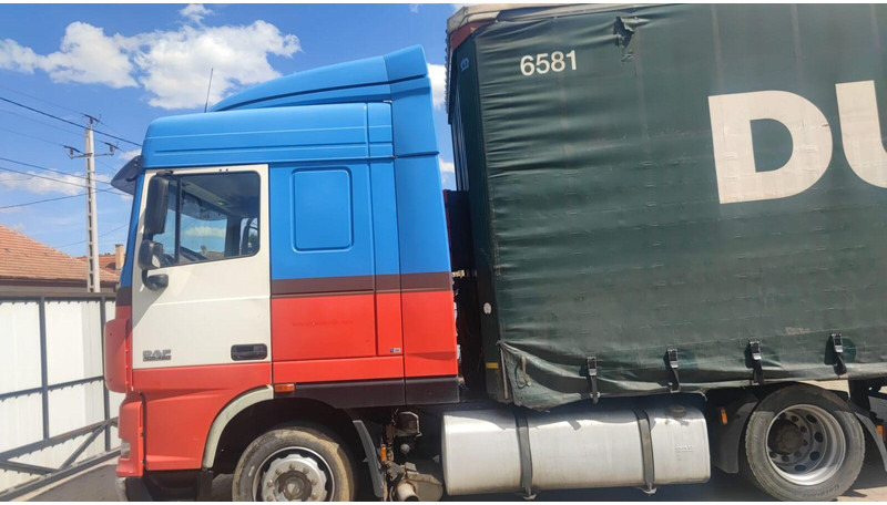 DAF XF 105.460 Lowdeck - MEGA - Tractor: foto 4 DAF XF 105.460 Lowdeck - MEGA - Tractor: foto 4