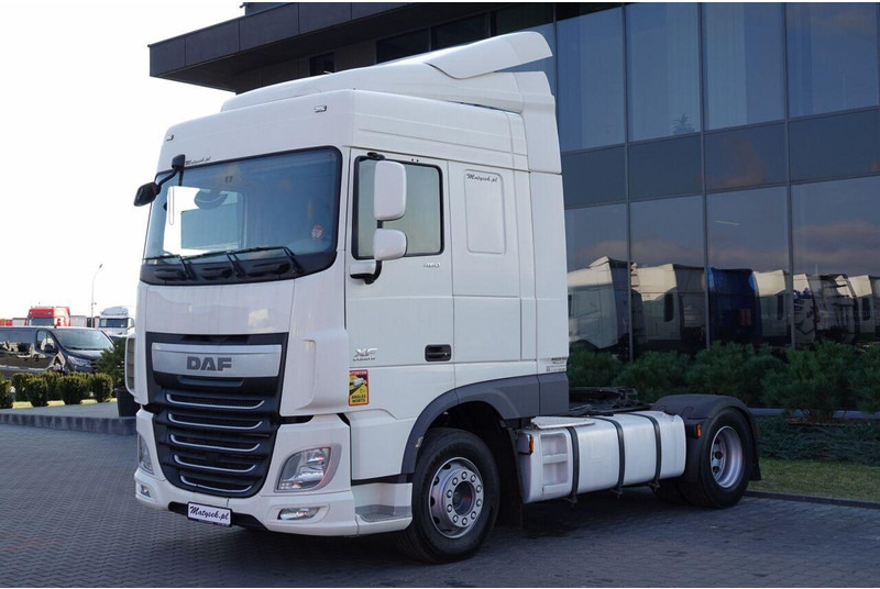 DAF XF 460 / HYDRAULIKA do Wyrotu / SPACE CAB / 2016 / SPROWADZONY / - Tractor: foto 5 DAF XF 460 / HYDRAULIKA do Wyrotu / SPACE CAB / 2016 / SPROWADZONY / - Tractor: foto 5