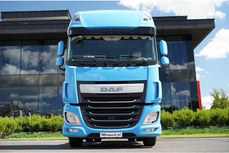 DAF XF 460 / SUPER SPACE CAB / RETARDER / EURO 6 / 2015 YEAR - Tractor: foto 5 DAF XF 460 / SUPER SPACE CAB / RETARDER / EURO 6 / 2015 YEAR - Tractor: foto 5