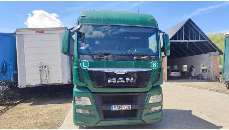 MAN TGX 18.265 Lowdeck - MEGA - Tractor: foto 2 MAN TGX 18.265 Lowdeck - MEGA - Tractor: foto 2