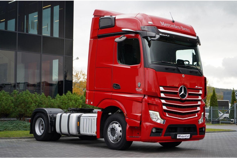 Mercedes-Benz ACTROS 1845 - Tractor: foto 1 Mercedes-Benz ACTROS 1845 - Tractor: foto 1