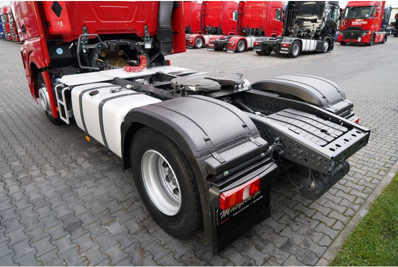 Tractor Mercedes-Benz ACTROS 1845: foto 16 Tractor Mercedes-Benz ACTROS 1845: foto 16