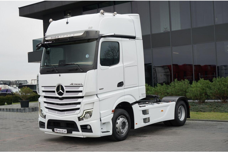 Mercedes-Benz ACTROS 1851 / RETARDER / GIGA SPACE / EURO 6 / SPROWADZONY - Tractor: foto 4 Mercedes-Benz ACTROS 1851 / RETARDER / GIGA SPACE / EURO 6 / SPROWADZONY - Tractor: foto 4