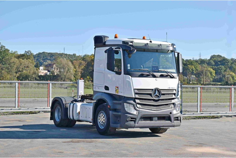Mercedes-Benz Actros 1843 - Tractor: foto 1 Mercedes-Benz Actros 1843 - Tractor: foto 1