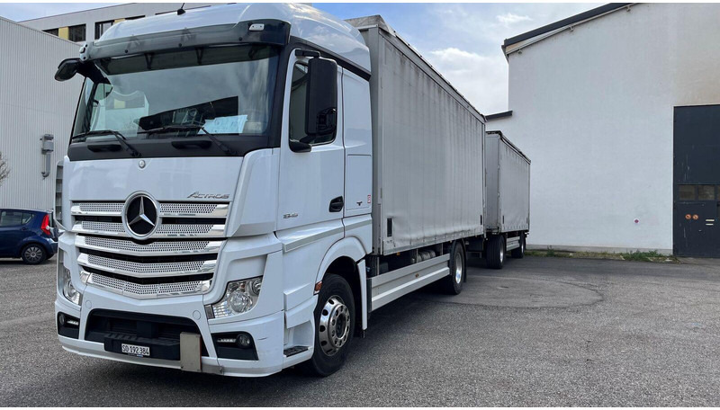 Mercedes-Benz Actros 1845 - Tractor: foto 1 Mercedes-Benz Actros 1845 - Tractor: foto 1