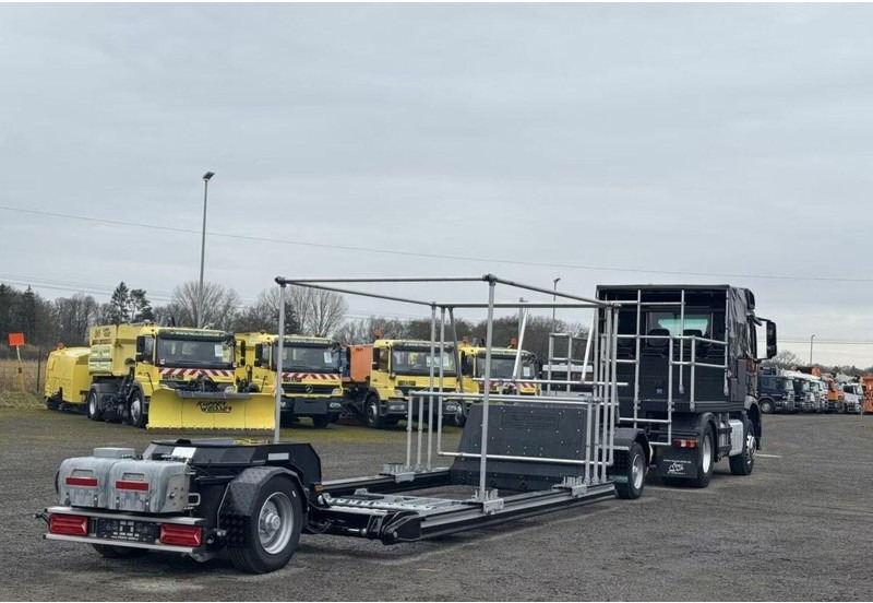 Mercedes-Benz Arocs 2143 Specialized for MOVIE production - Tractor: foto 2 Mercedes-Benz Arocs 2143 Specialized for MOVIE production - Tractor: foto 2