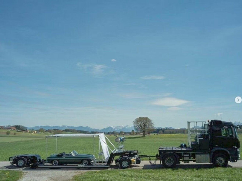 Mercedes-Benz Arocs 2143 Specialized for MOVIE production - Tractor: foto 4 Mercedes-Benz Arocs 2143 Specialized for MOVIE production - Tractor: foto 4