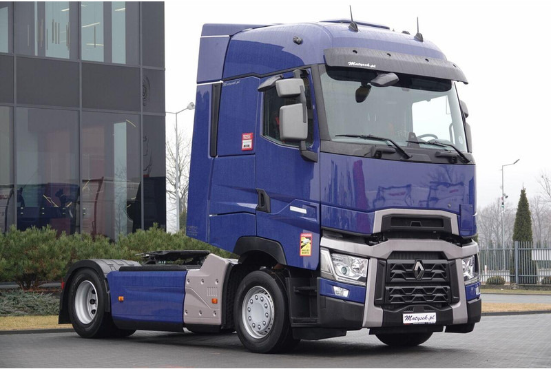 Renault T 520 / 13 L / RETARDER / I-PARK COOL / SKÓRY / PO KONTRAKCIE SE - Tractor: foto 1 Renault T 520 / 13 L / RETARDER / I-PARK COOL / SKÓRY / PO KONTRAKCIE SE - Tractor: foto 1