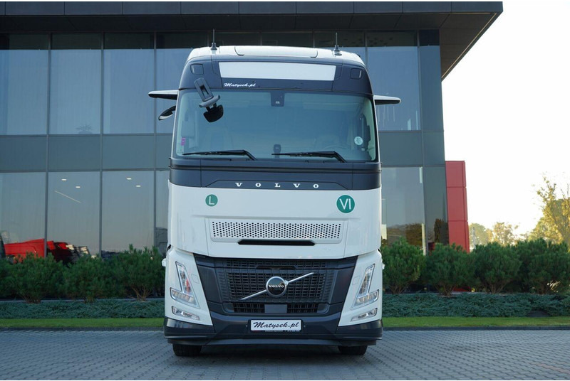 Volvo FH 500 AERO / 2025 ROK / I-SAVE / XXL / GWARANCJA FABRYCZNA - Tractor: foto 4 Volvo FH 500 AERO / 2025 ROK / I-SAVE / XXL / GWARANCJA FABRYCZNA - Tractor: foto 4