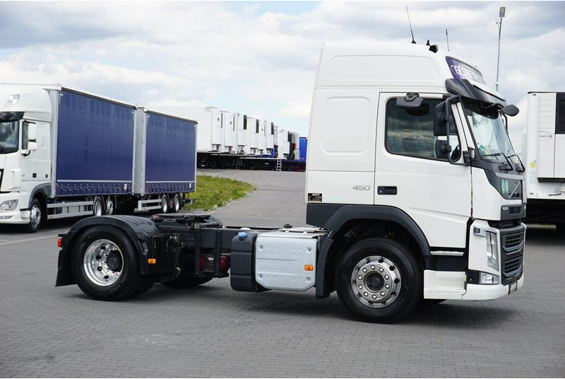 Volvo FM / 450 / ACC / EURO 6 / PEŁNY ADR / WAGA 6692 KG / KOMPRESOR - Tractor: foto 4 Volvo FM / 450 / ACC / EURO 6 / PEŁNY ADR / WAGA 6692 KG / KOMPRESOR - Tractor: foto 4