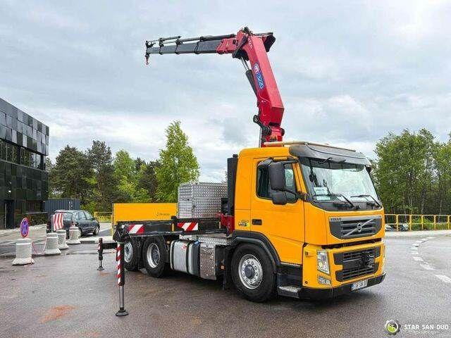 Volvo FM 460 6x4x4 HMF 3220 Crane HDS - Tractor: foto 2 Volvo FM 460 6x4x4 HMF 3220 Crane HDS - Tractor: foto 2