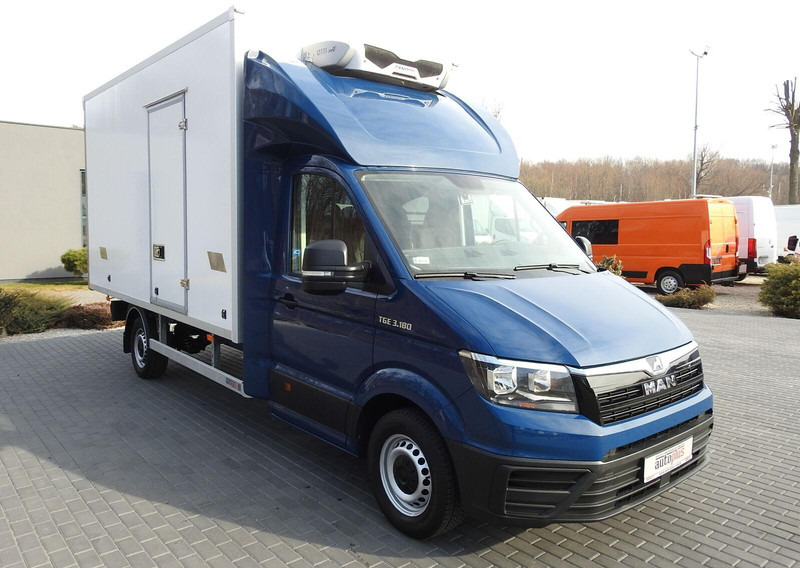 Volkswagen Crafter REGRIGERATOR BOX -5*C 8 PALLETS HEATING FUNCTION - Carrinha frigorífica: foto 4 Volkswagen Crafter REGRIGERATOR BOX -5*C 8 PALLETS HEATING FUNCTION - Carrinha frigorífica: foto 4